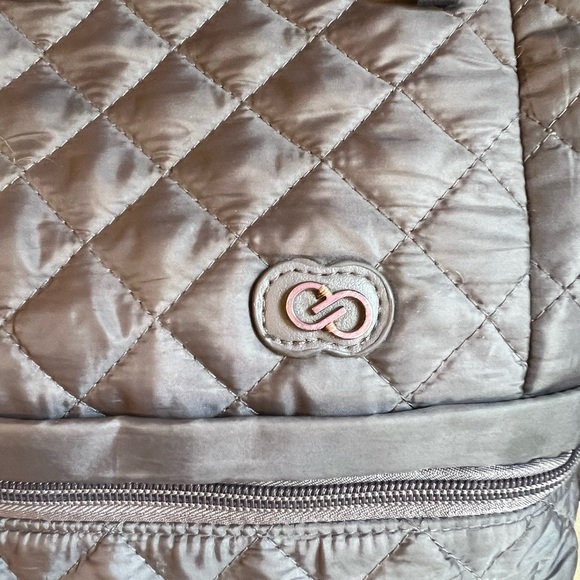 CALIA by CARRIE UNDERWOOD Women's Purple Quilted Backpack Laptop - Picture 4 of 14